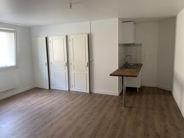 Location appartement Bezannes 51430 Marne 27 m2 1 pièce 420 euros