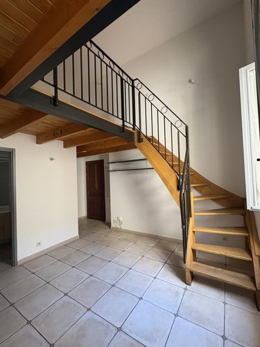 Appartement a vendre Forcalquier 04300 Alpes-de-Haute-Provence 28 m2 1 pièce 92200 euros