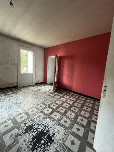Immeuble a vendre L'Île-Bouchard 37220 Indre-et-Loire 335 m2  73600 euros