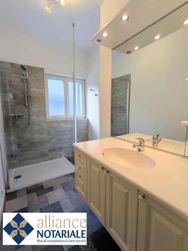 Location appartement Vire-Normandie 14500 Calvados 106 m2 4 pièces 840 euros