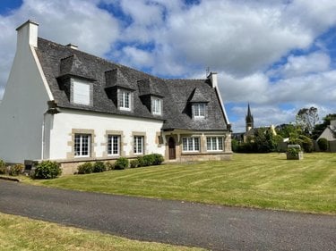 Maison a vendre Plouigneau 29610 Finistère 217 m2 8 pièces 459722 euros