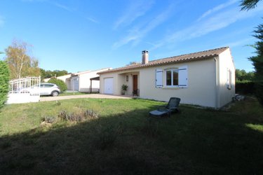 Maison a vendre Saintes 17100 Charente-Maritime 126 m2 5 pièces 278038 euros