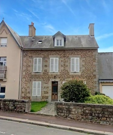 Maison a vendre Saint-Hilaire-du-Harcouët 50600 Manche 154 m2 4 pièces 240380 euros