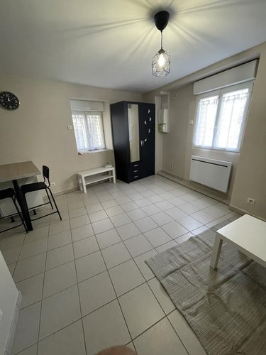 Location appartement Chagny 71150 Saône-et-Loire 21 m2 1 pièce 356 euros