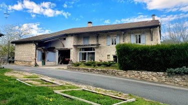 Maison a vendre Ceignes 01430 Ain 187 m2 7 pièces 372000 euros