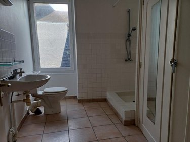 Immeuble a vendre Meslan 56320 Morbihan 158 m2  152785 euros