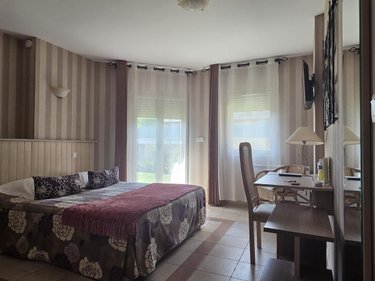 Maison a vendre Coudray 53200 Mayenne 455 m2  641600 euros