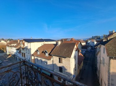 Location appartement Belley 01300 Ain 74 m2 3 pièces 700 euros