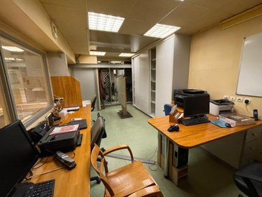 Fonds et murs commerciaux a vendre Roubaix 59100 Nord 290 m2  158500 euros