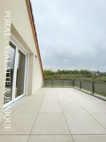 Location appartement Ambérieu-en-Bugey 01500 Ain 59 m2 3 pièces 930 euros