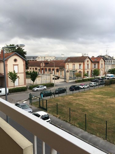 Location appartement Reims 51100 Marne 51 m2  680 euros