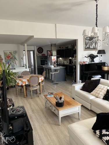 Appartement a vendre Épernay 51200 Marne 88 m2  212000 euros