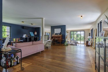 Maison a vendre Sauverny 01220 Ain 590 m2 8 pièces 1990000 euros