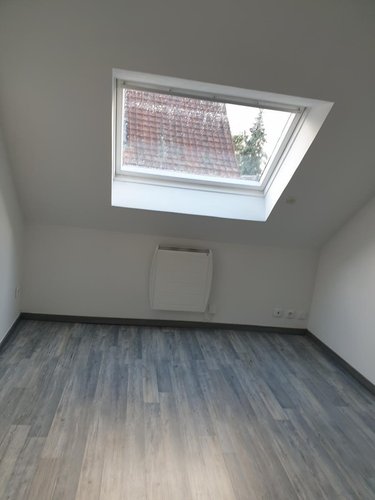 Location maison Provin 59185 Nord 75 m2  715 euros