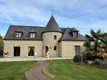 Maison a vendre Soulgé-sur-Ouette 53210 Mayenne 260 m2 8 pièces 468000 euros