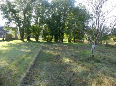 Terrain a batir a vendre Bourges 18000 Cher 1306 m2  65400 euros