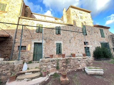 Maison a vendre Octon 34800 Hérault 293 m2 12 pièces 1566000 euros