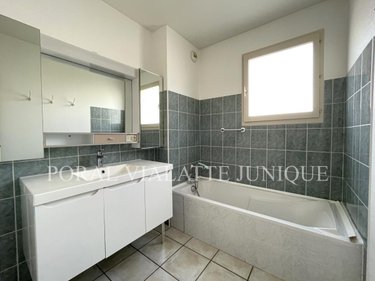 Appartement a vendre Ambérieu-en-Bugey 01500 Ain 65 m2 3 pièces 170000 euros