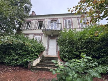 Maison a vendre Douchy-Montcorbon 45220 Loiret 206 m2 7 pièces 214000 euros