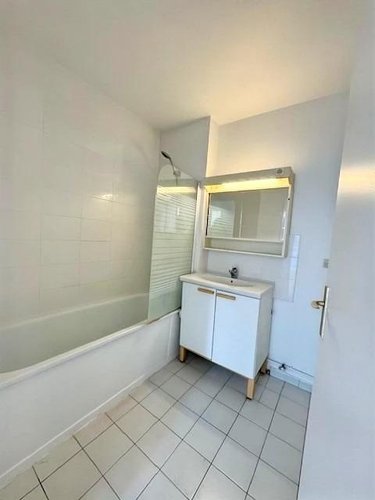 Location appartement Roubaix 59100 Nord 62 m2  1004 euros