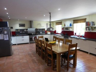 Maison a vendre Plouray 56770 Morbihan 700 m2 19 pièces 800680 euros
