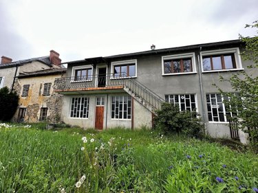 Maison a vendre Anglards-de-Saint-Flour 15100 Cantal 140 m2  167500 euros