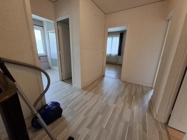 Maison a vendre Saintes 17100 Charente-Maritime 115 m2 6 pièces 199348 euros