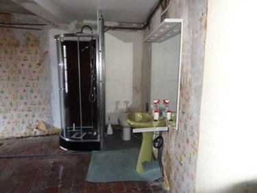 Immeuble a vendre Falaise 14700 Calvados 320 m2  137450 euros
