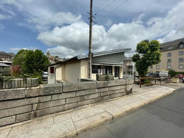 Fonds et murs commerciaux a vendre Saint-Chély-d'Apcher 48200 Lozère 65 m2  130000 euros