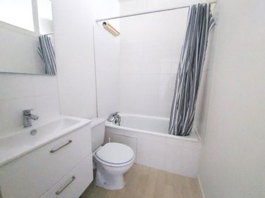 Location appartement Angers 49000 Maine-et-Loire 20 m2  580 euros