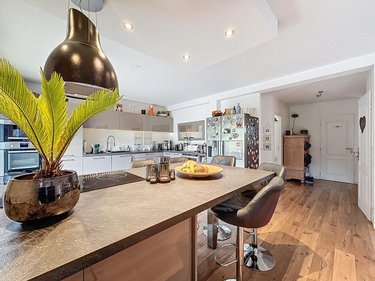 Maison a vendre Divonne-les-Bains 01220 Ain 207 m2 6 pièces 1380000 euros