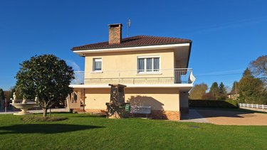 Maison a vendre Bâgé Dommartin 01380 Ain 206 m2 6 pièces 300000 euros