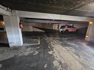 Garage et parking a vendre Lille 59000 Nord 25 m2  39500 euros