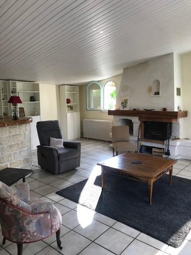 Maison a vendre Tonnay-Charente 17430 Charente-Maritime 140 m2  272480 euros