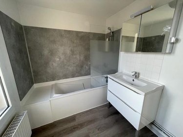 Appartement a vendre Cherbourg-en-Cotentin 50100 Manche 53 m2 3 pièces 138336 euros