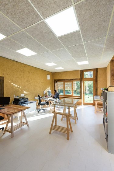 Fonds et murs commerciaux a vendre Saint-Germain-sur-Ille 35250 Ille-et-Vilaine 81 m2  158962 euros