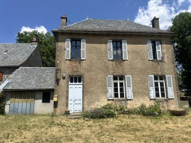 Maison a vendre Les Ternes 15100 Cantal 100 m2  68900 euros