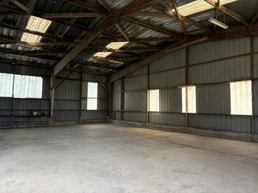 Garage et parking a vendre Soulgé-sur-Ouette 53210 Mayenne 240 m2  166400 euros