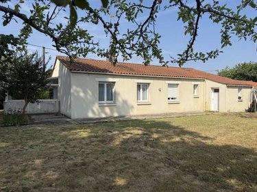 Maison a vendre Martinet 85150 Vendée 104 m2  197700 euros