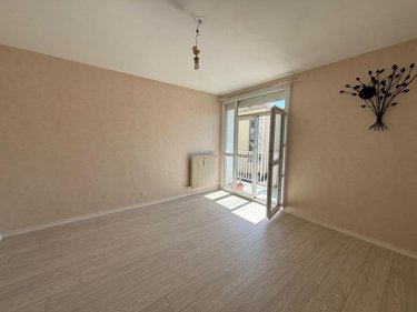 Location appartement Chagny 71150 Saône-et-Loire 57 m2  500 euros