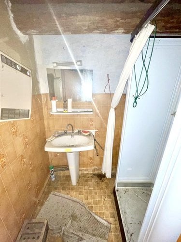Maison a vendre Brenoux 48000 Lozère 75 m2 6 pièces 54000 euros