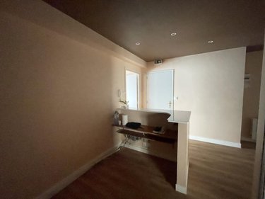 Location fonds et murs commerciaux Saint-Malo 35400 Ille-et-Vilaine 88 m2  1850 euros