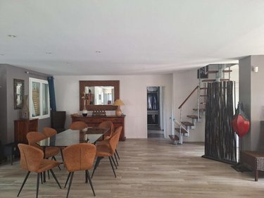 Maison a vendre Yvré-l'Évêque 72530 Sarthe 208 m2 6 pièces 499200 euros