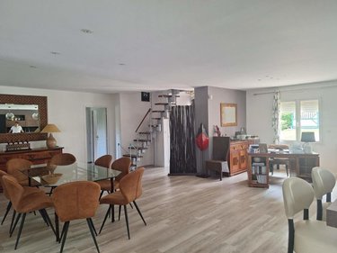 Maison a vendre Yvré-l'Évêque 72530 Sarthe 208 m2 6 pièces 478400 euros