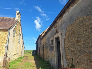 Maison a vendre Teillé 72290 Sarthe  99750 euros