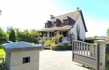 Maison a vendre Ytrac 15000 Cantal 154 m2 5 pièces 254400 euros