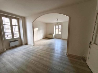 Appartement a vendre Maurs 15600 Cantal 100 m2 5 pièces 79500 euros