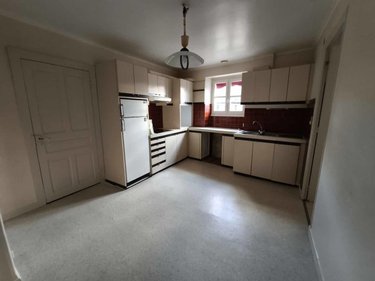 Appartement a vendre Maurs 15600 Cantal 100 m2 5 pièces 79500 euros