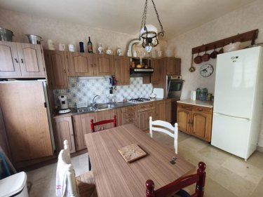 Maison a vendre Jussac 15250 Cantal 174 m2 7 pièces 220500 euros