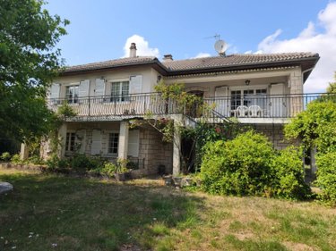 Maison a vendre Jussac 15250 Cantal 174 m2 7 pièces 220500 euros